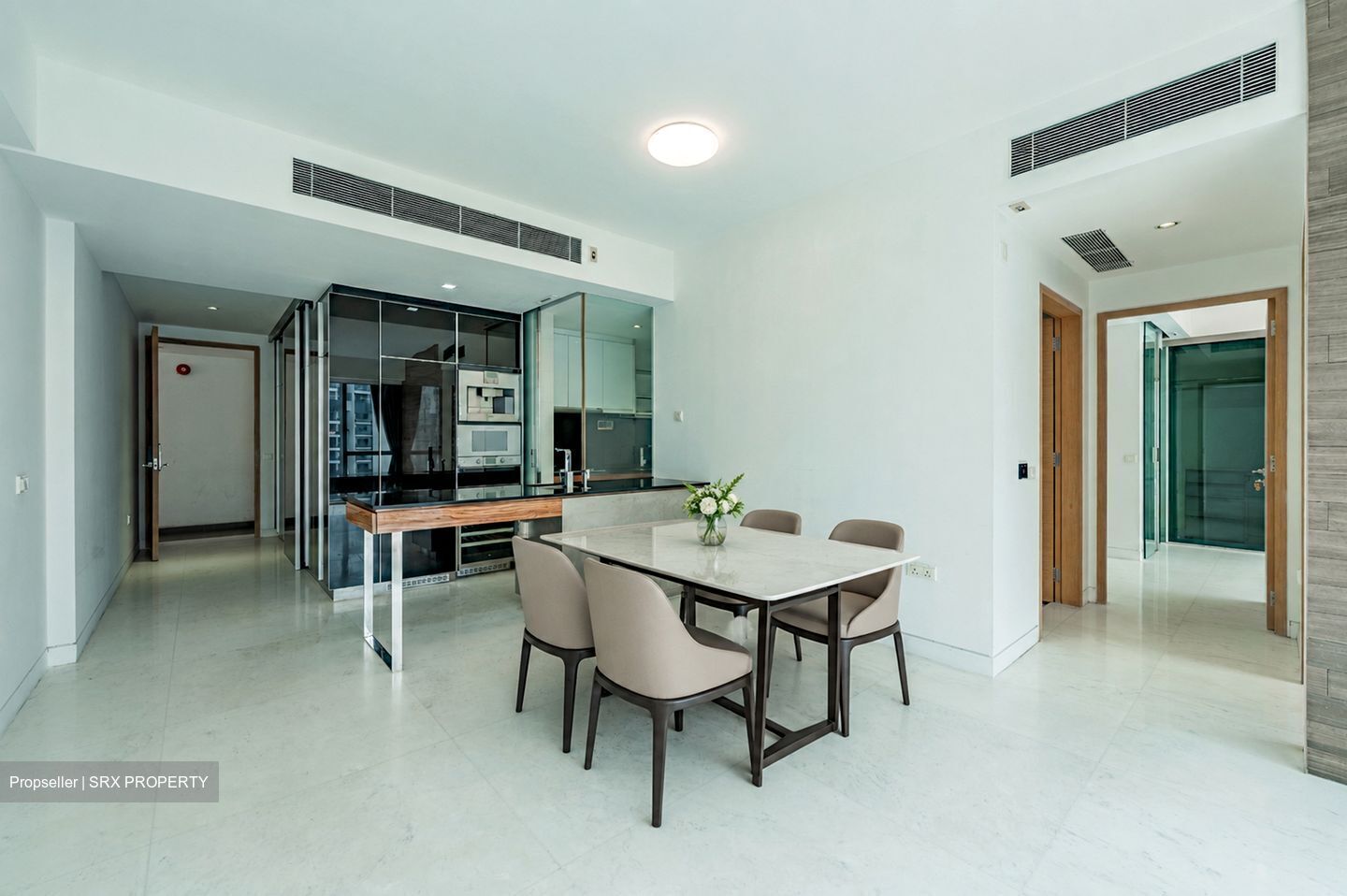 SilverSea (D15), Condominium #590346571